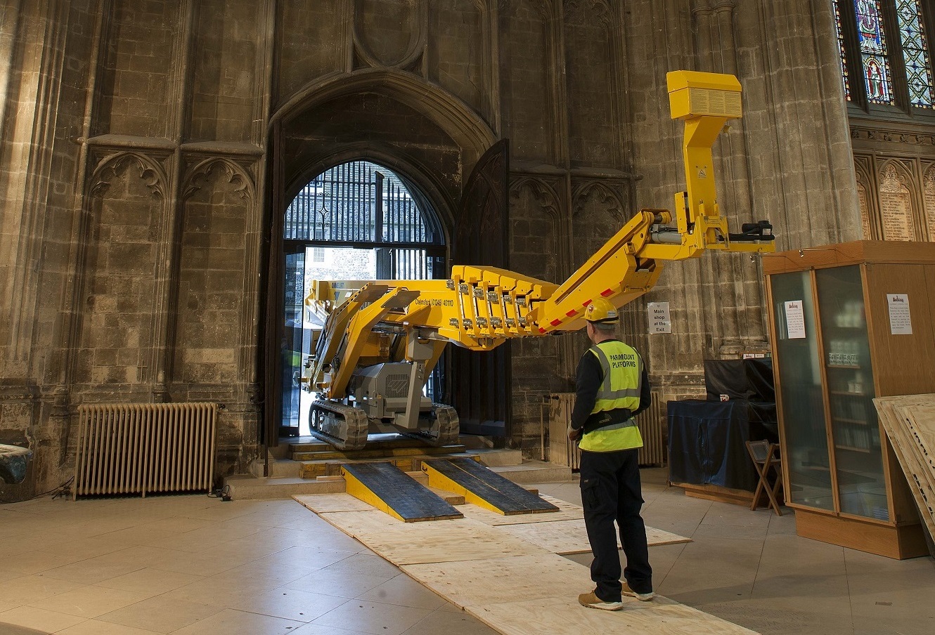 42m Ommelift Assists With Nave Inspection on Canterbury Cathedral 