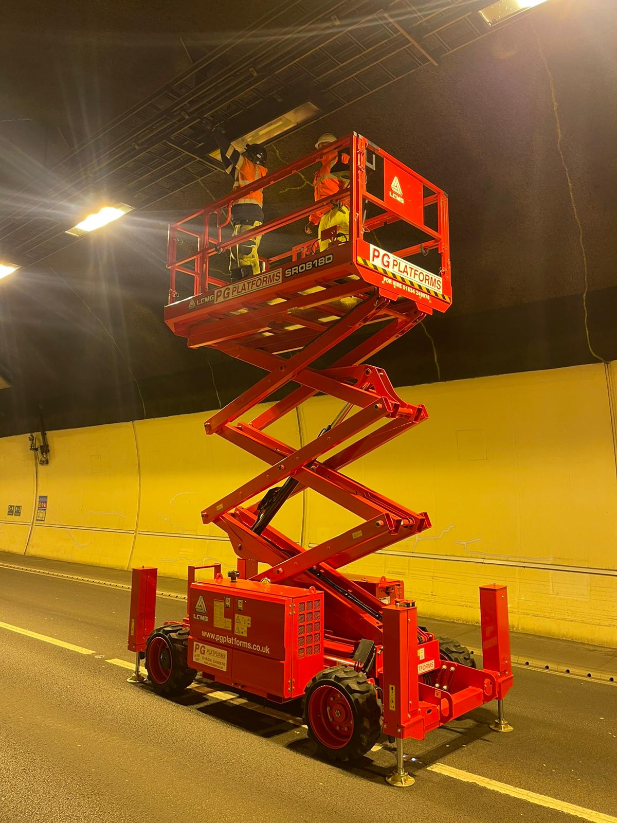 UK’s first 10m LGMG diesel scissor lifts go underground