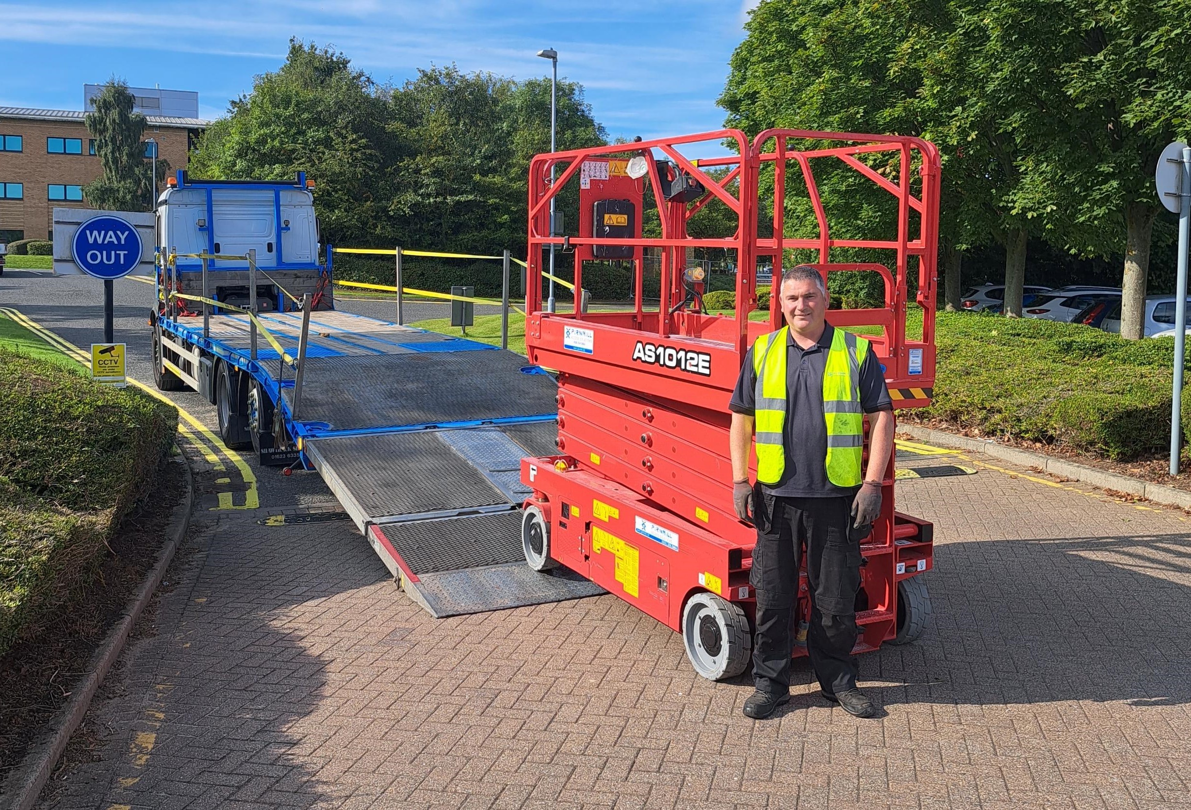 LGMG scissor lifts drive Pirnmill access fleet expansion