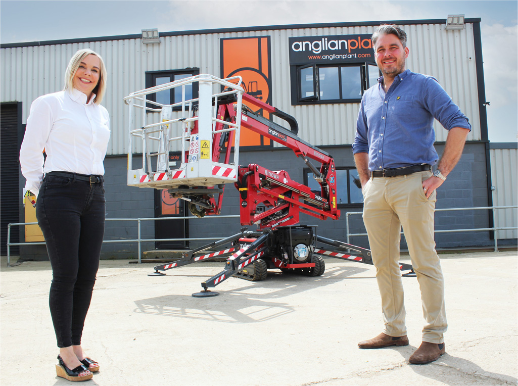 Ambitious plant specialist selects Hinowa spiders for growth